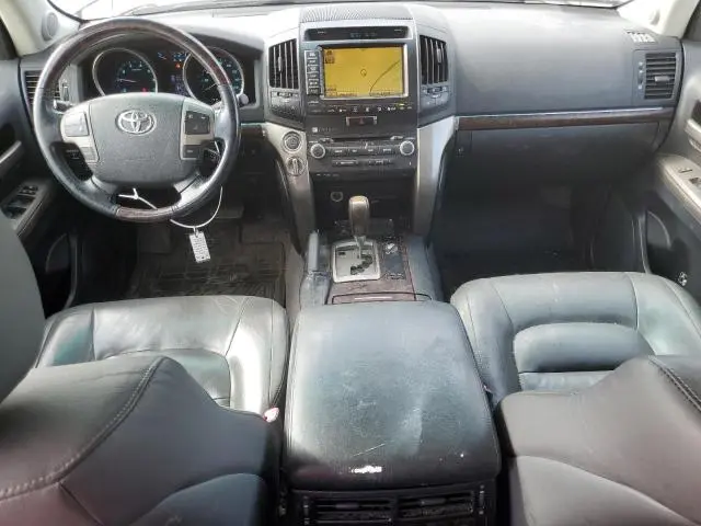 2010 TOYOTA LAND CRUISER   