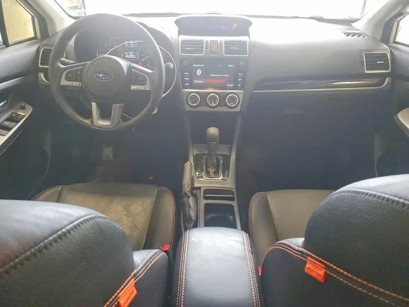 2017 SUBARU CROSSTREK LIMITED  