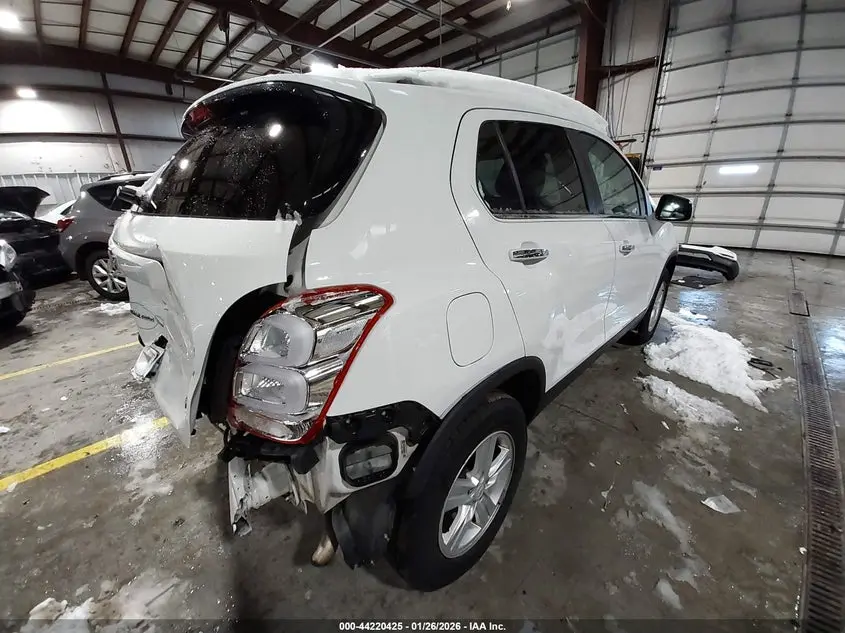 2017 CHEVROLET TRAX LT