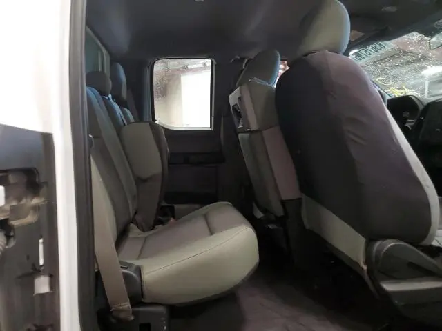 2016 FORD F150 SUPER CAB  