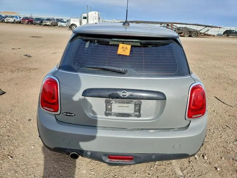 2019 MINI COOPER   