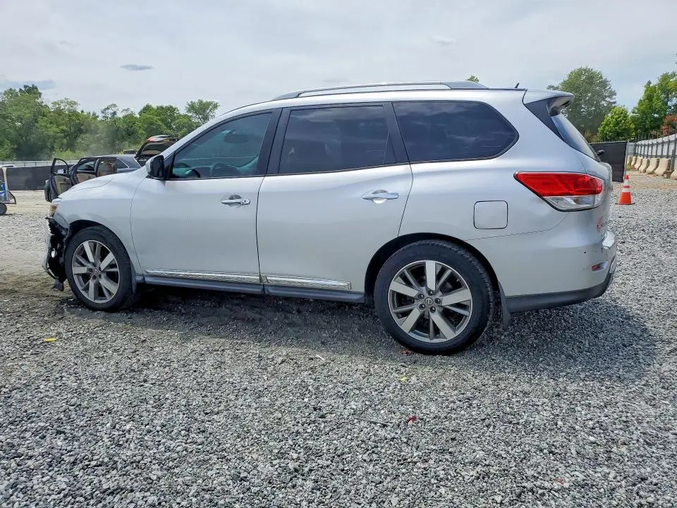 2014 NISSAN PATHFINDER S  