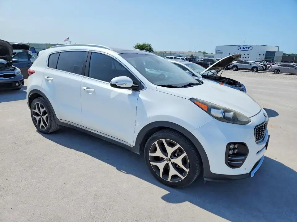 2017 KIA SPORTAGE SX  