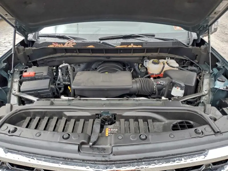 2025 CHEVROLET SILVERADO K1500 LT  