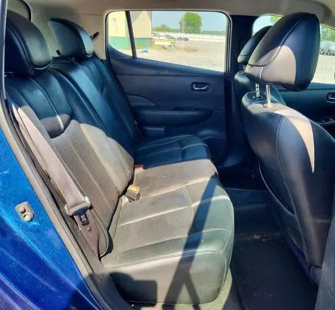 2018 NISSAN LEAF SL  