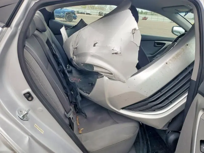2013 HYUNDAI ELANTRA   