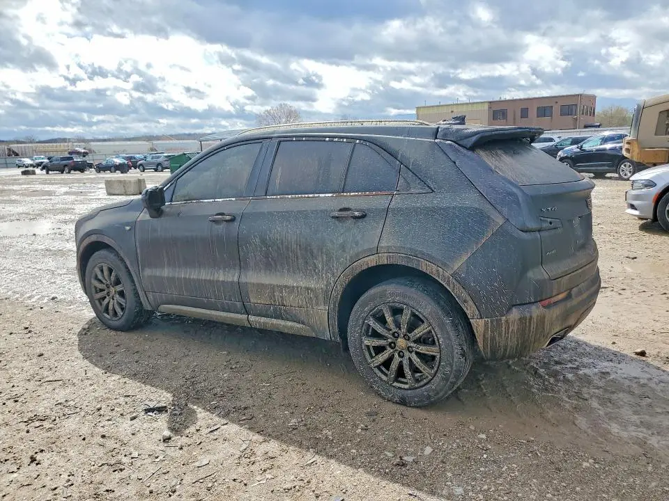 2022 CADILLAC XT4 PREMIUM LUXURY  