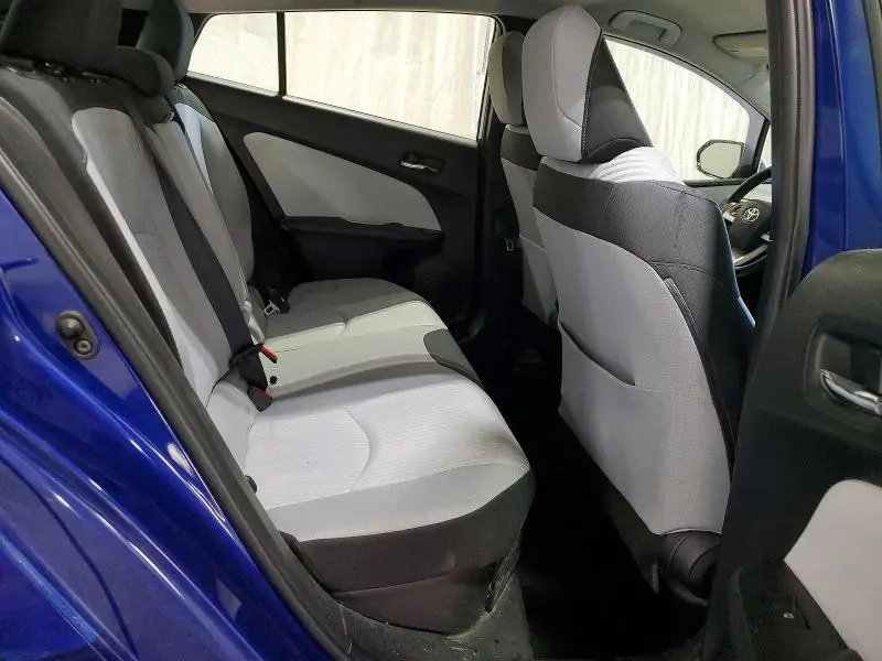 2016 TOYOTA PRIUS THREE- R&D- CLN TITLE- PRI FLEET