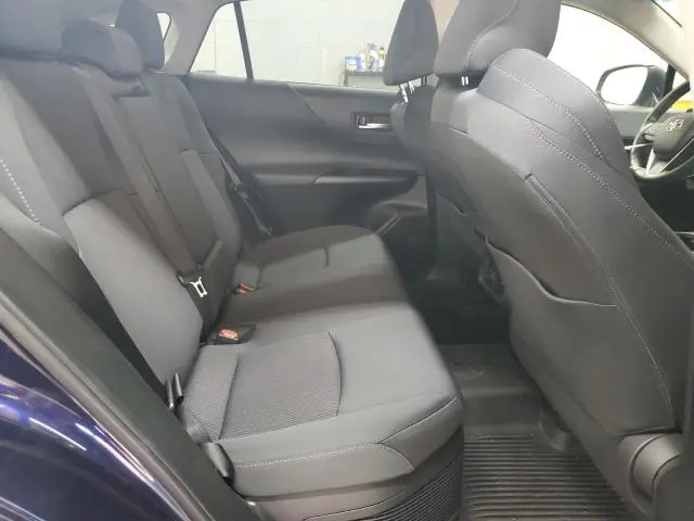 2021 TOYOTA VENZA LE  