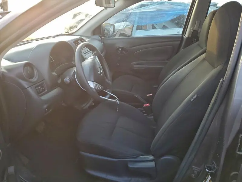 2016 NISSAN VERSA S  
