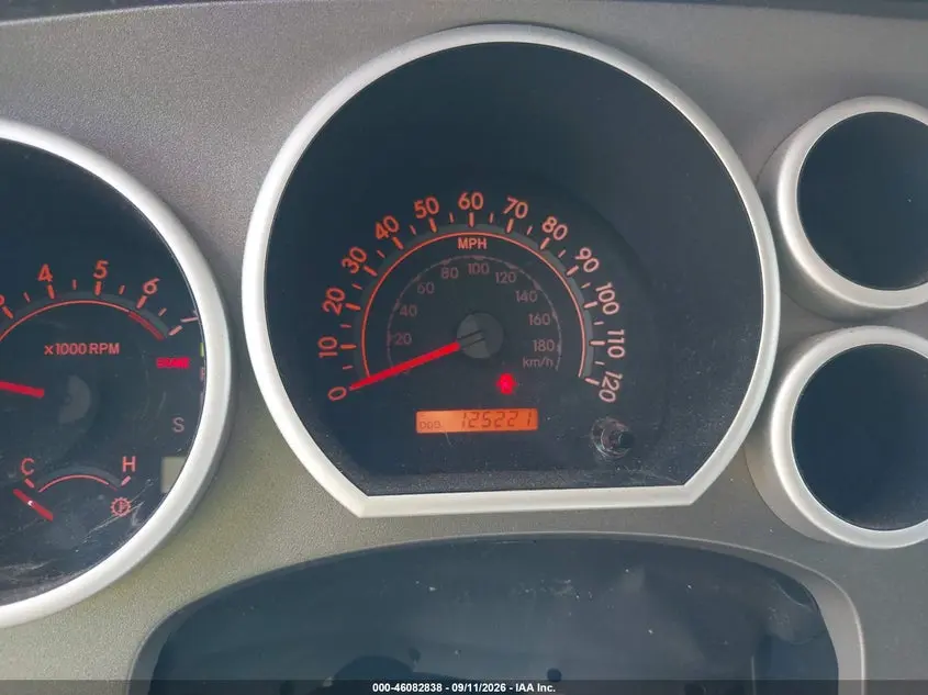2013 TOYOTA TUNDRA GRADE 5.7L V8