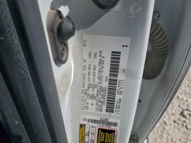 2021 TOYOTA TUNDRA CREWMAX SR5  