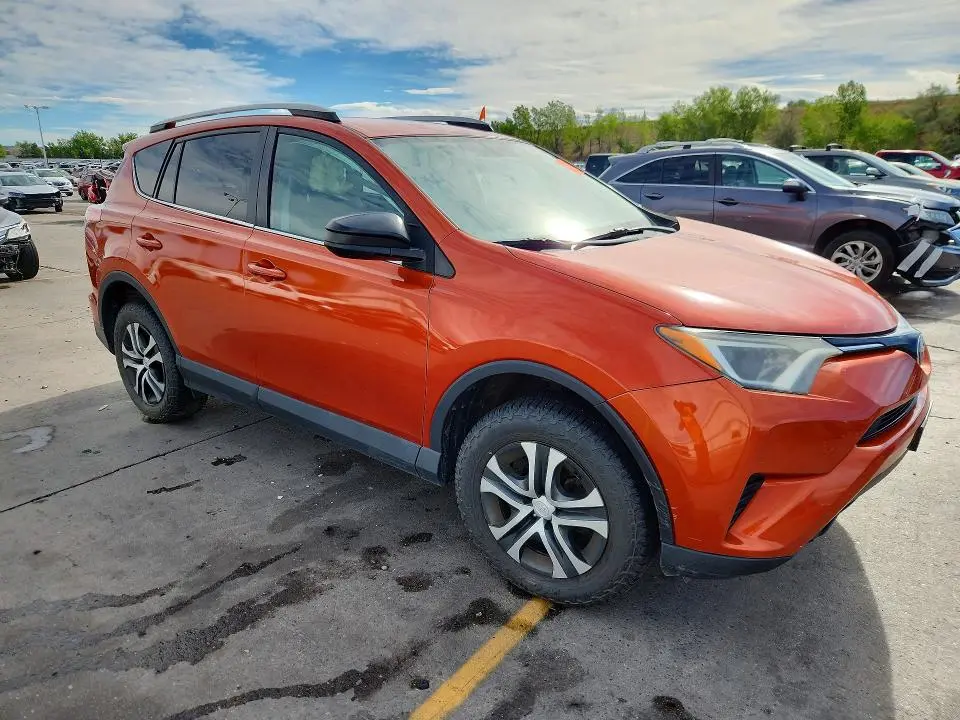 2016 TOYOTA RAV4 LE  