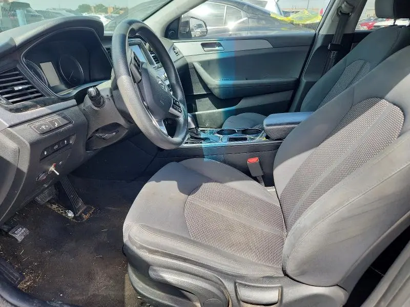 2018 HYUNDAI SONATA SE  