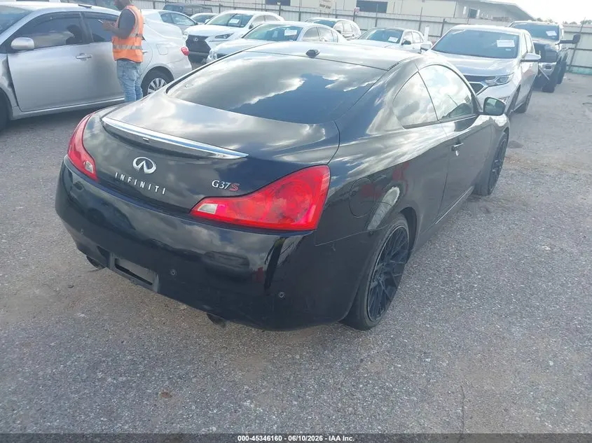 2010 INFINITI G37 JOURNEY