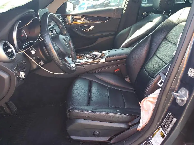 2016 MERCEDES-BENZ C 300  