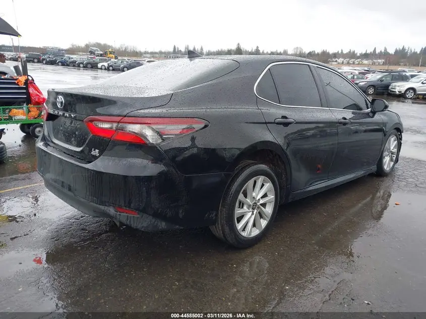 2022 TOYOTA CAMRY LE AWD