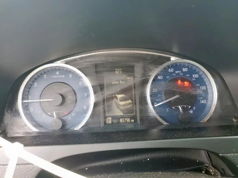 2015 TOYOTA CAMRY LE  