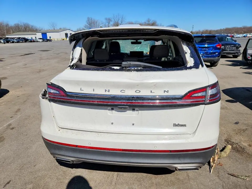 2022 LINCOLN NAUTILUS   