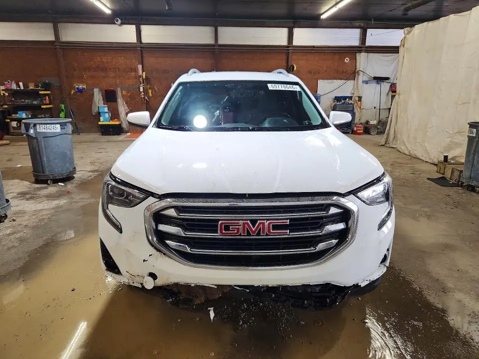 2018 GMC TERRAIN SLT  