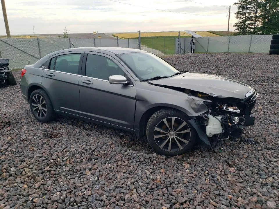 2012 CHRYSLER 200 S  