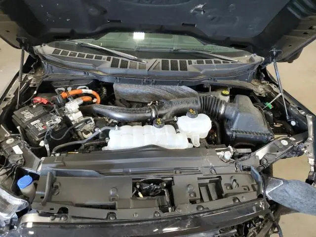 2024 FORD F150 LARIAT  