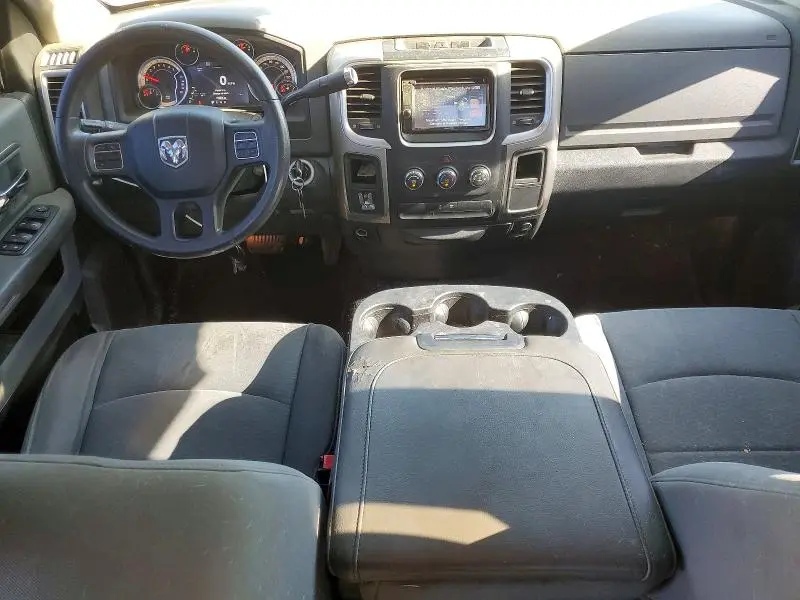 2013 RAM 1500 SLT  