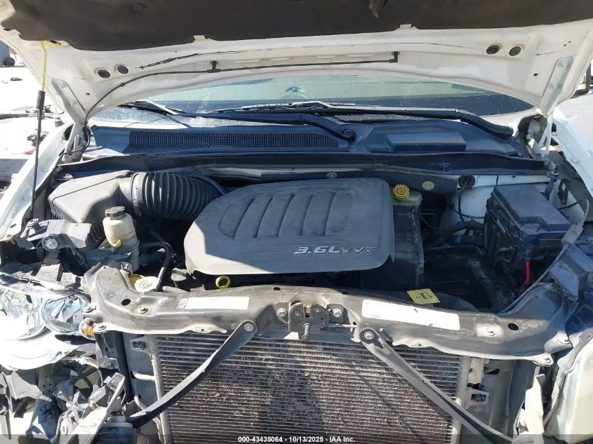 2012 CHRYSLER TOWN & COUNTRY TOURING-L