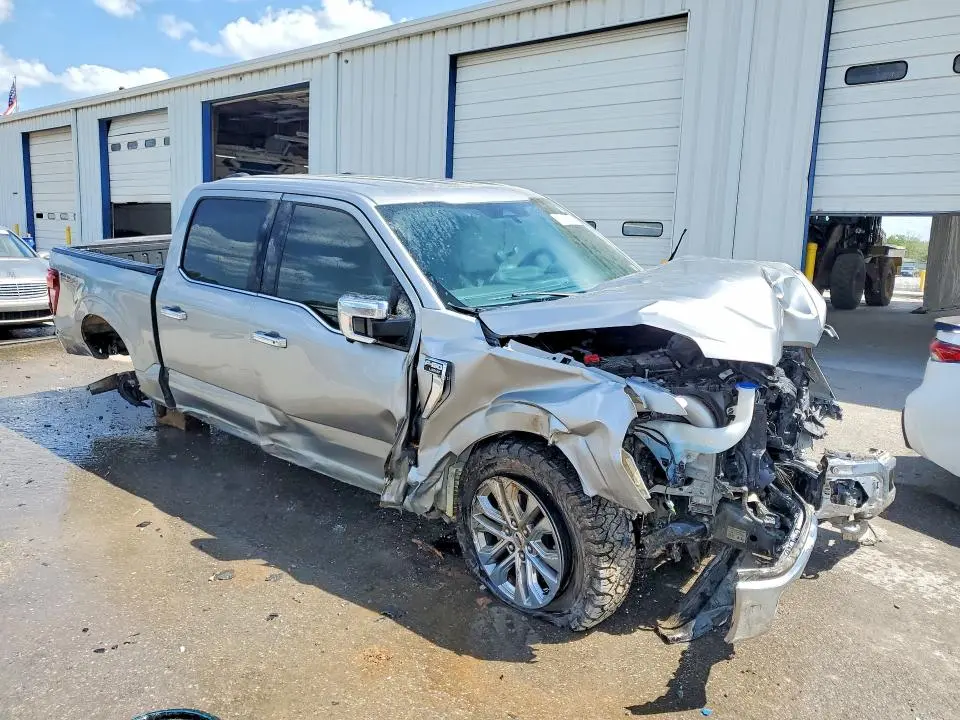 2024 FORD F150 LARIAT  