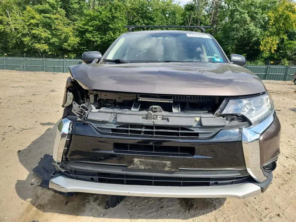 2018 MITSUBISHI OUTLANDER ES  