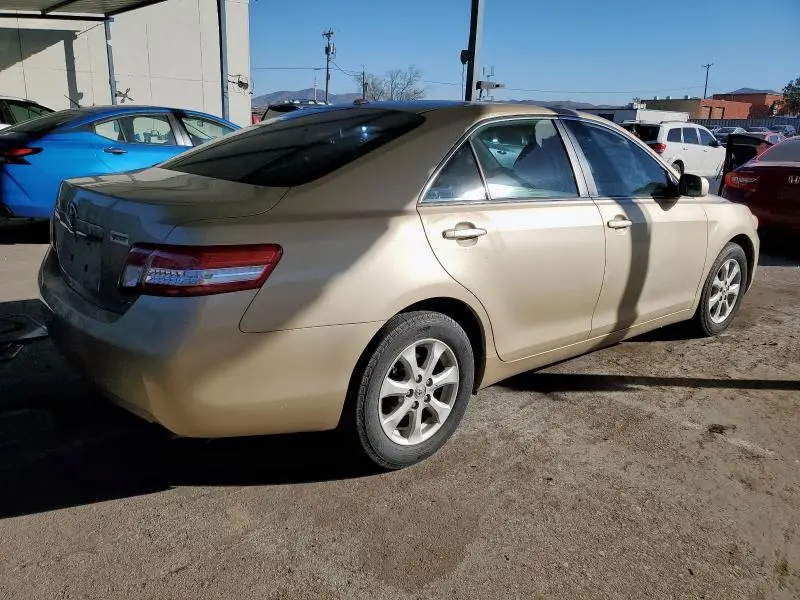 2011 TOYOTA CAMRY BASE  