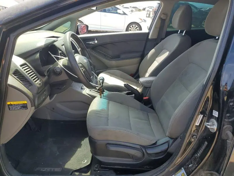 2014 KIA FORTE LX  