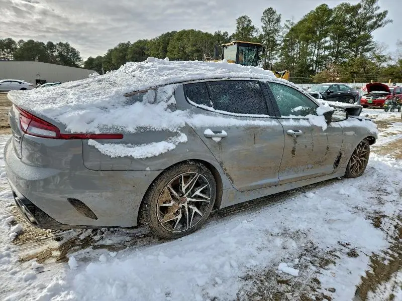 2022 KIA STINGER GT LINE  