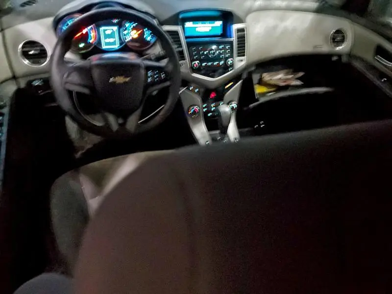 2012 CHEVROLET CRUZE LS  