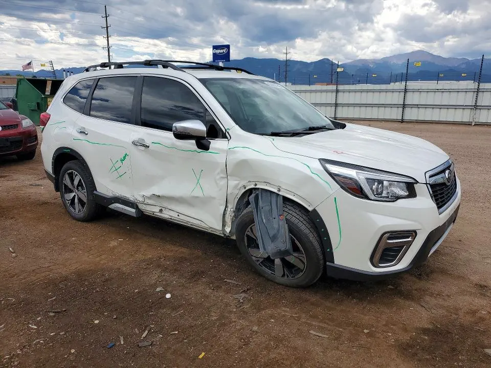 2019 SUBARU FORESTER TOURING  