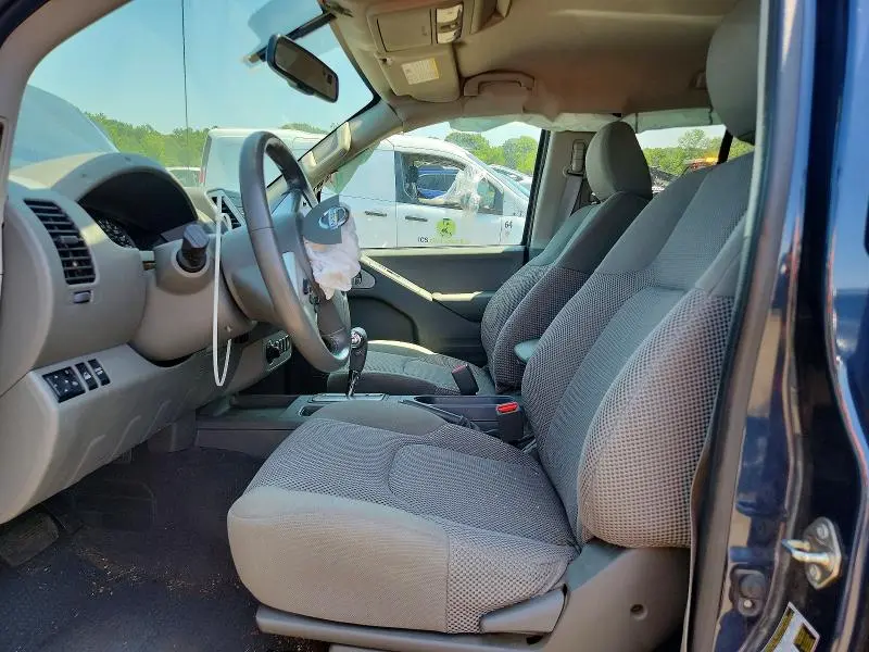2019 NISSAN FRONTIER SV  