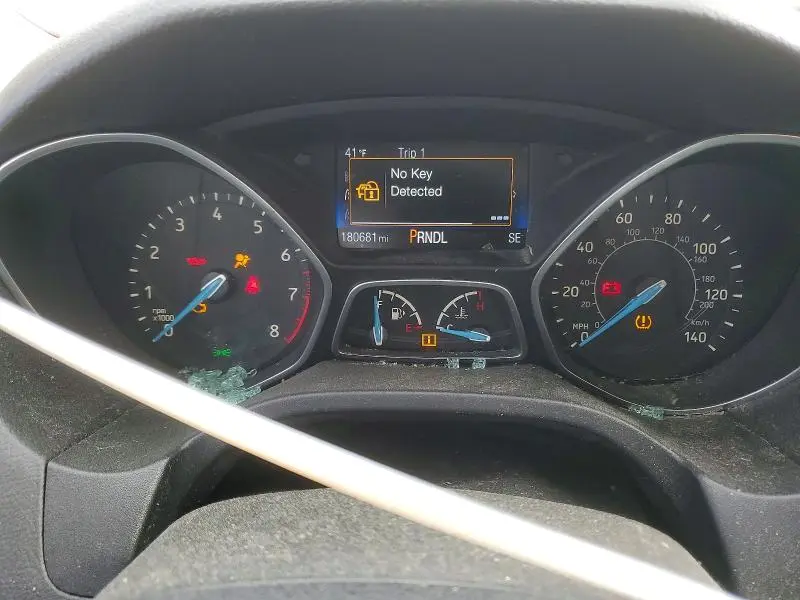 2017 FORD FOCUS SE  