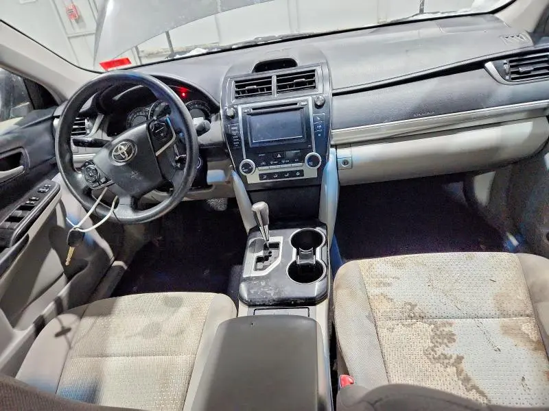 2012 TOYOTA CAMRY LE  