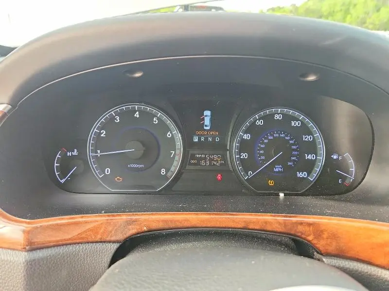 2013 HYUNDAI EQUUS SIGNATURE  