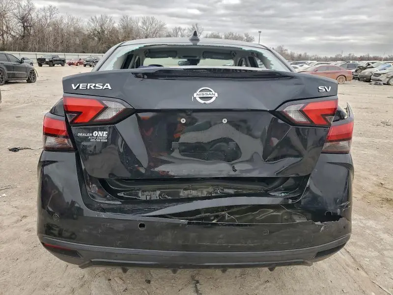 2020 NISSAN VERSA SV  