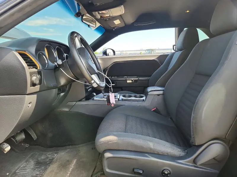 2012 DODGE CHALLENGER SXT  