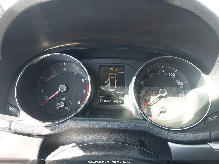 2017 VOLKSWAGEN PASSAT 1.8T R-LINE