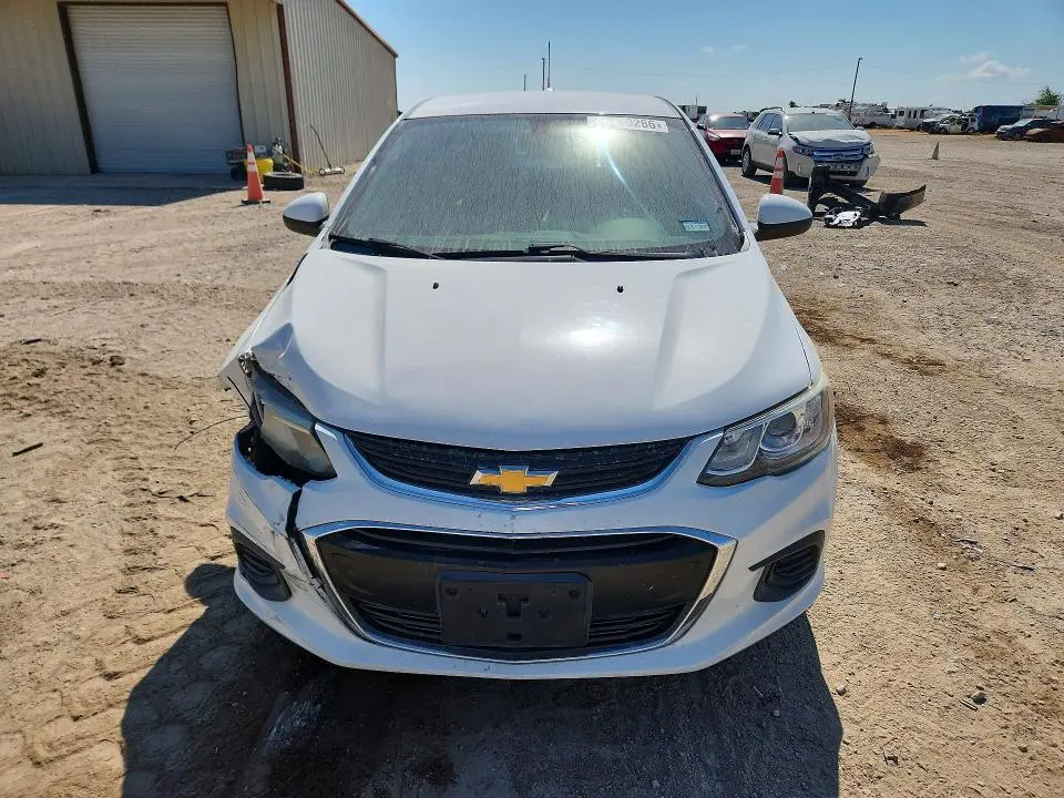 2019 CHEVROLET SONIC LT  