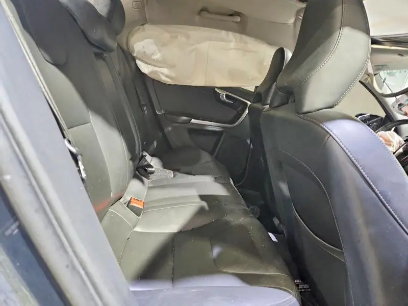 2015 VOLVO S60 PREMIER  