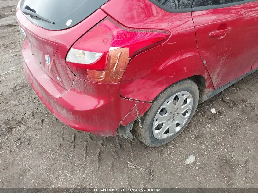 2012 FORD FOCUS SE