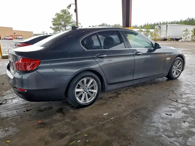 2016 BMW 528 XI  