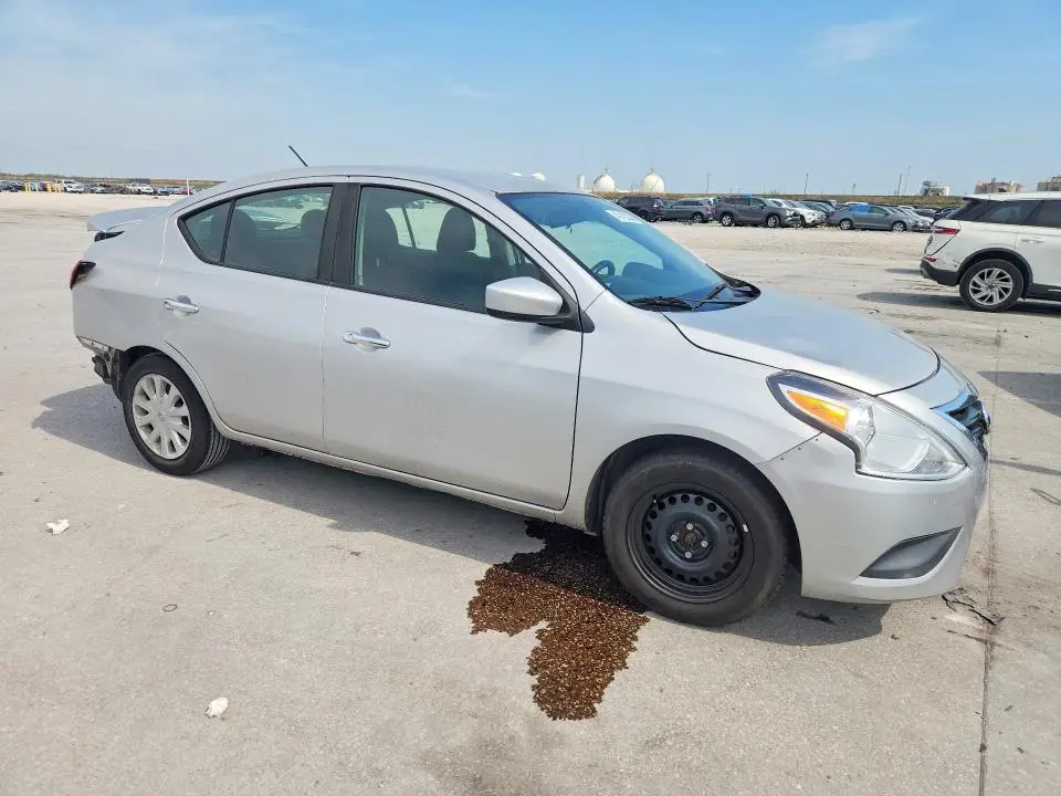 2017 NISSAN VERSA 1.6 SV  