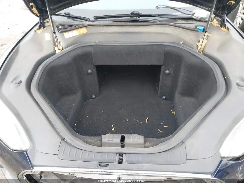 2013 TESLA MODEL S  