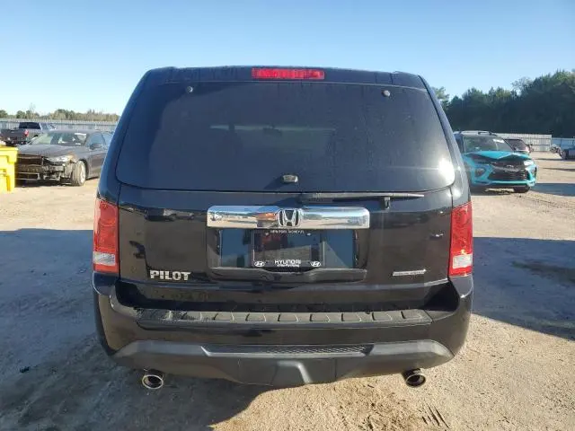 2015 HONDA PILOT SE  