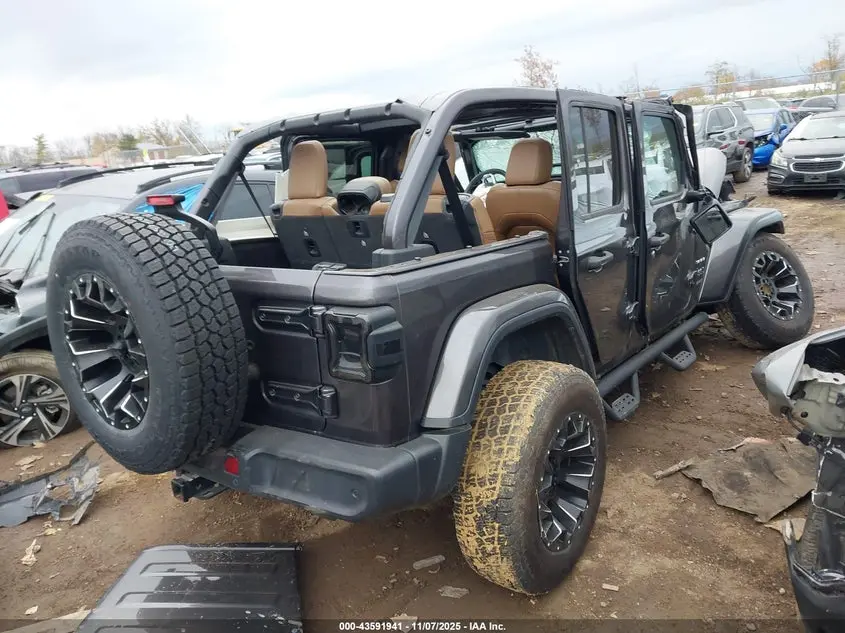 2020 JEEP WRANGLER UNLIMITED SAHARA 4X4